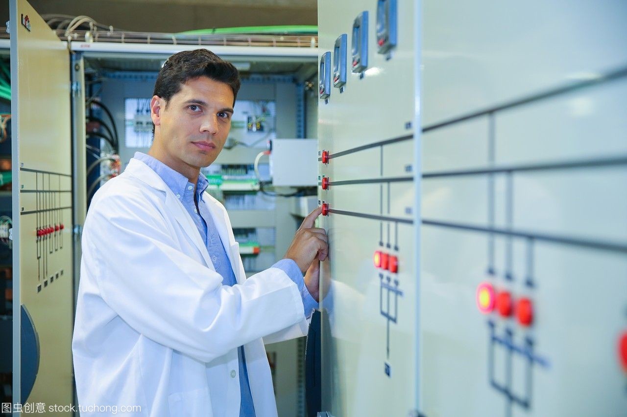 研究員。低壓微網(wǎng)絡(luò)。用于智能電網(wǎng)和智能電表的測試和證書服務(wù)。電力電子設(shè)備認(rèn)證。技術(shù)服務(wù)行業(yè)。tecnaliaresearch&innovationbizkaiabasquecountry,西班牙。